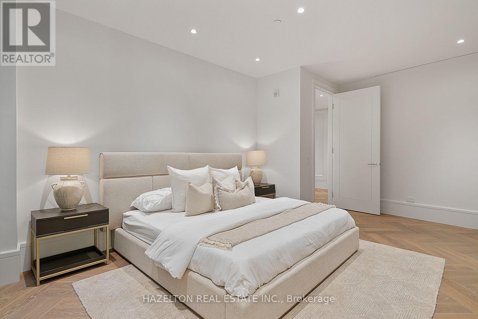 #106 7 DALE AVENUE - Image 24