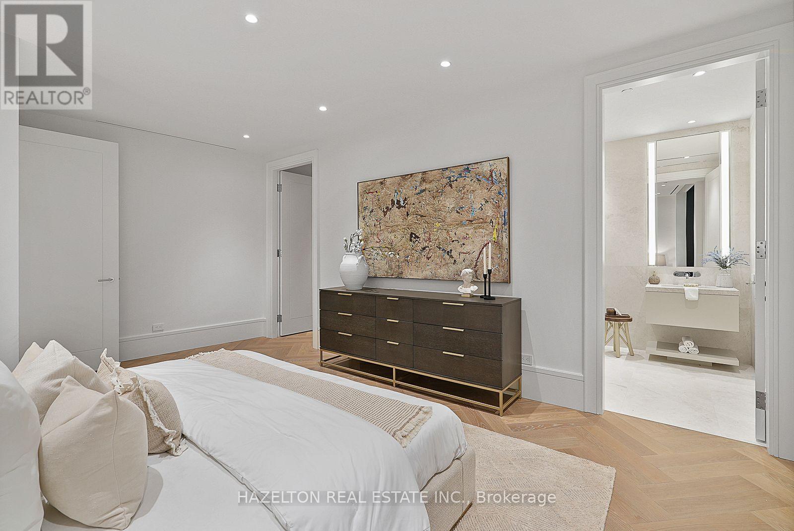 #106 7 DALE AVENUE - 25