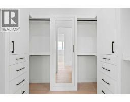 Laundry room - 514 37 Street Sw, Calgary, AB T3C1R6 Photo 14