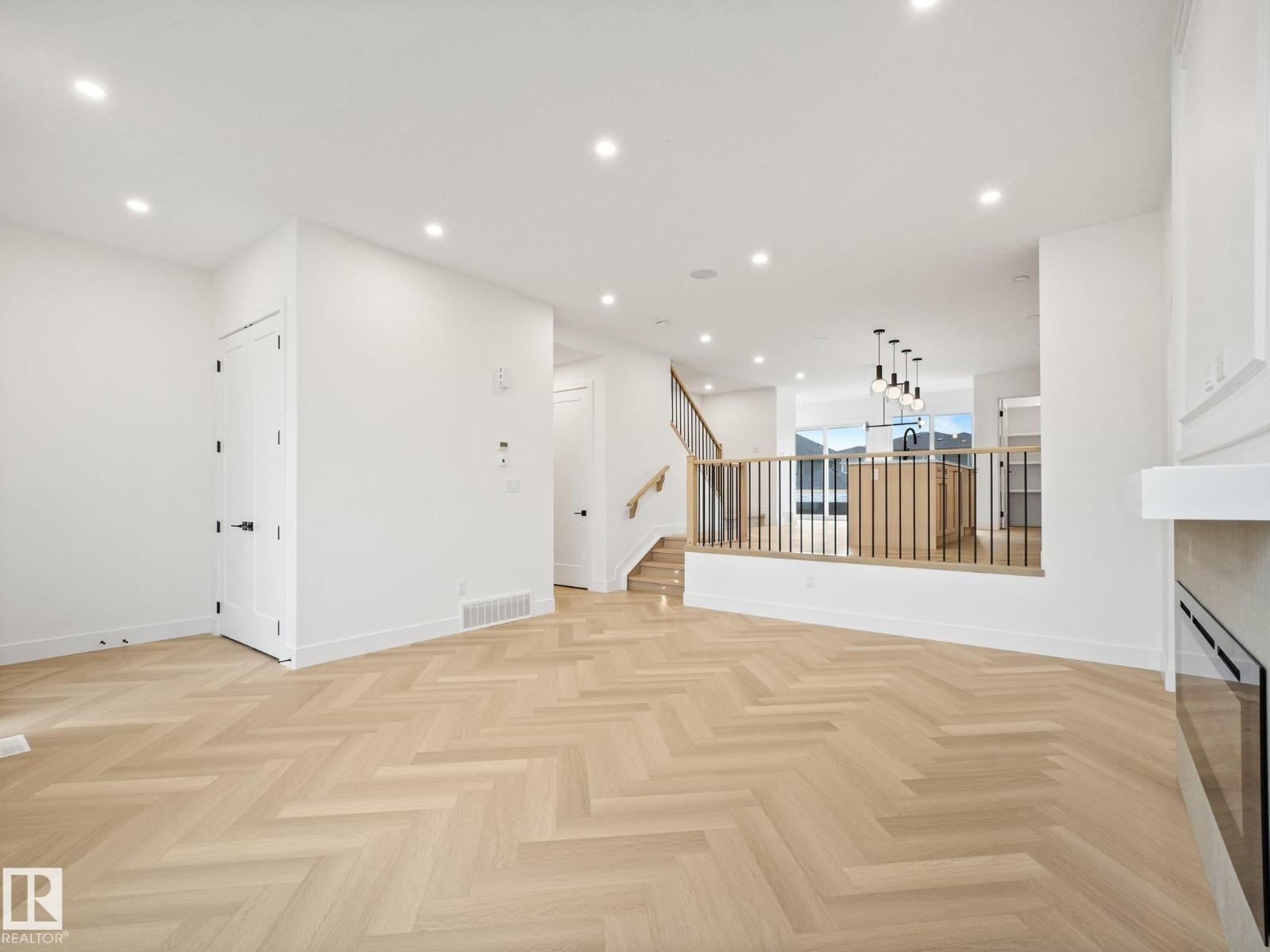 82 Clydesdale Lane - Image 5