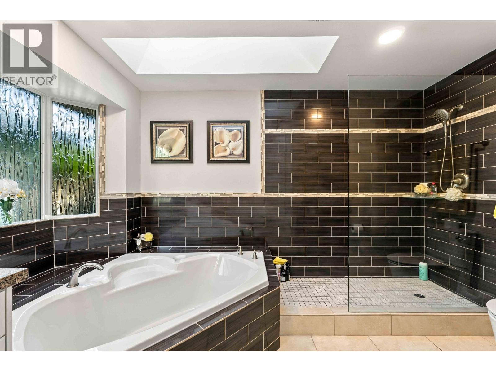 Photo of 11 23100 129 AVENUE 26