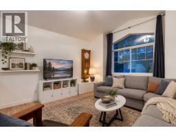 42 Douglas Glen Circle Se, Calgary, AB T2Z3T3 Photo 19