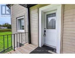 6 Sunkist Road, Georgina, ON L0E1N0 Photo 13