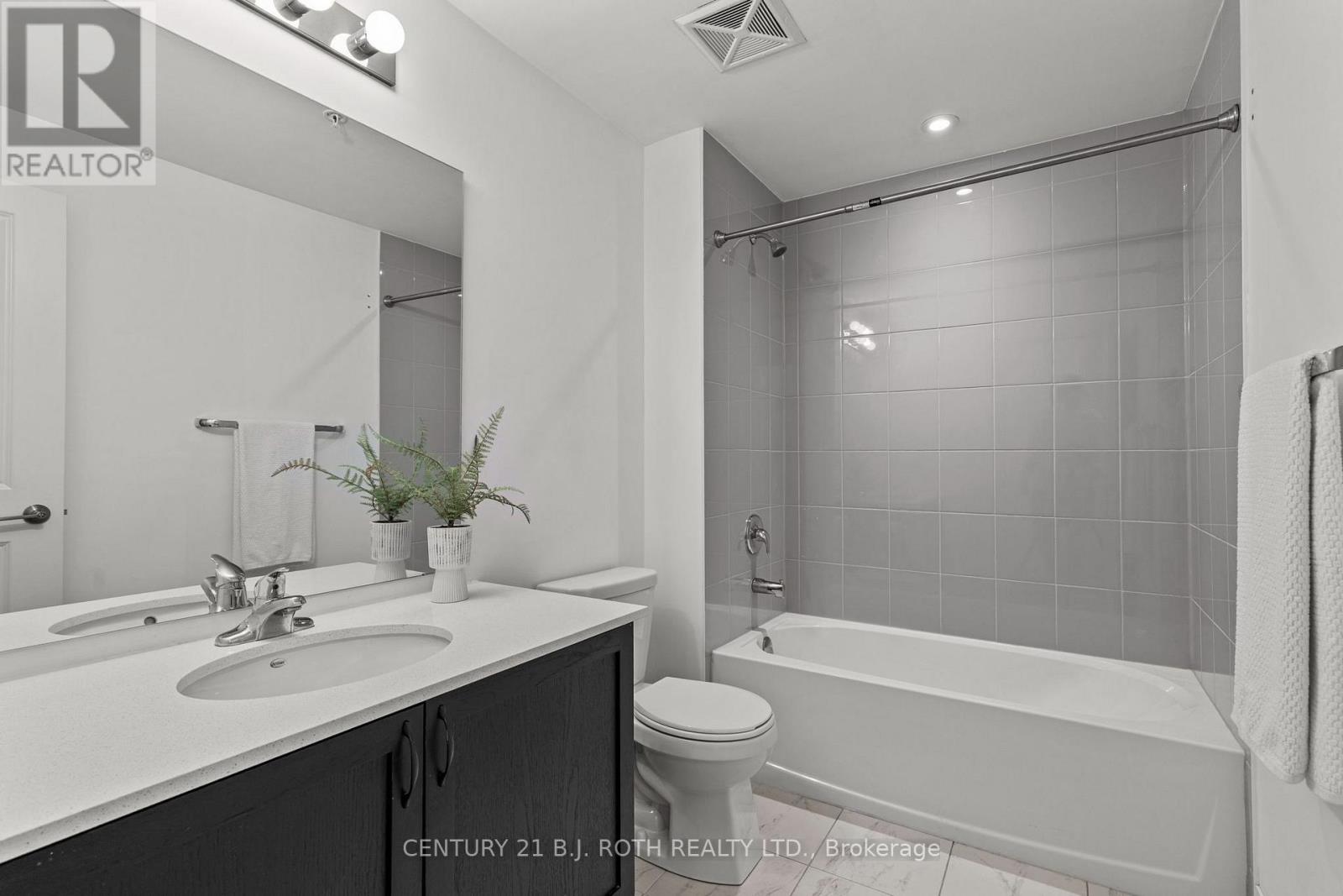 #510 304 ESSA ROAD - Image 16