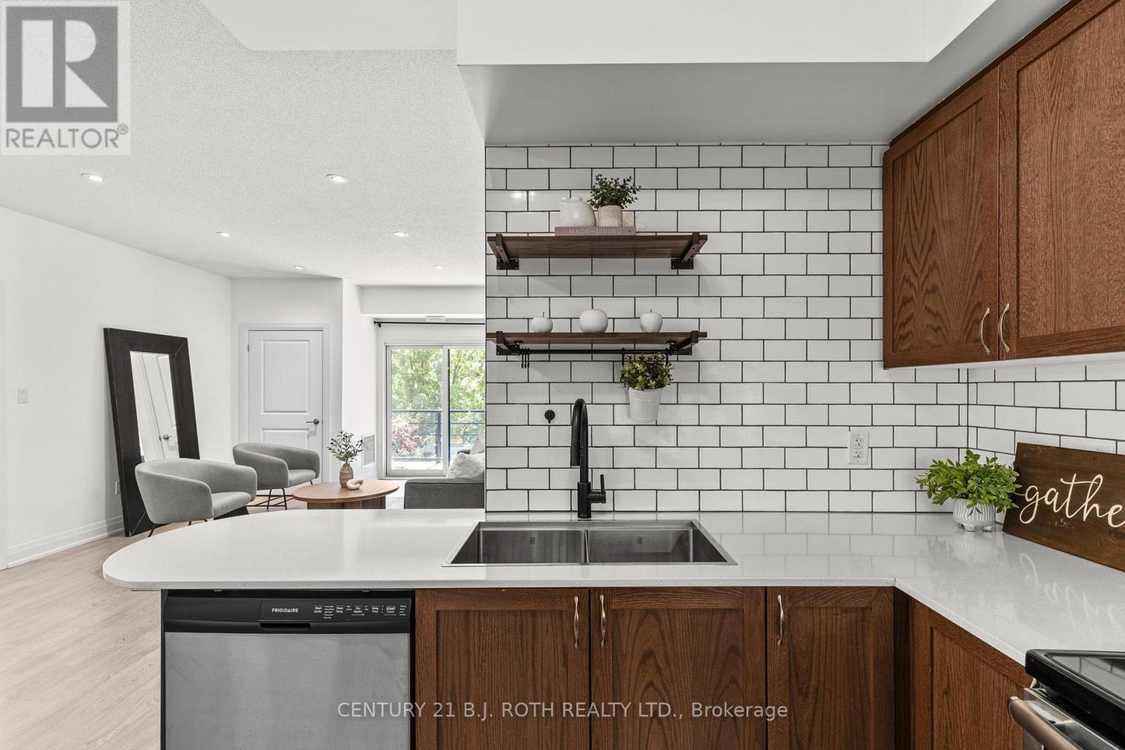 510 - 304 ESSA ROAD, Barrie (400 West) — photo 5