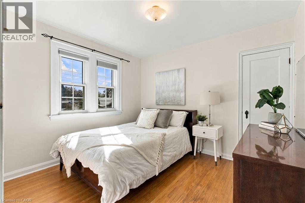 48 ROTHSAY Avenue - Image 22