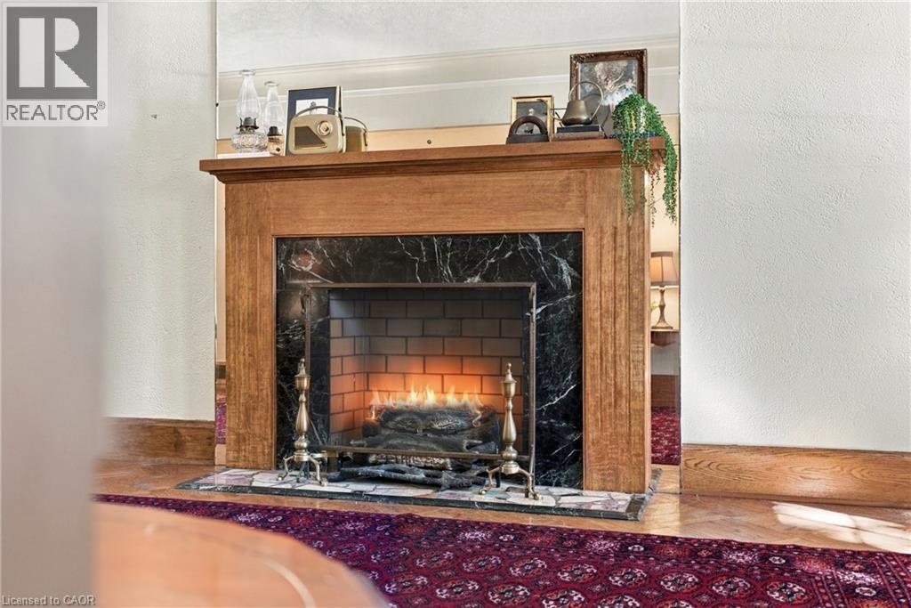 48 ROTHSAY Avenue - 13