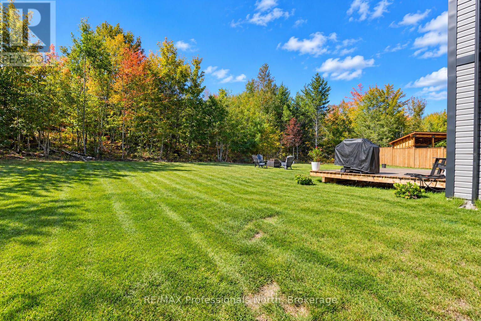 33 WHITEHORN PARK ROAD W - 34