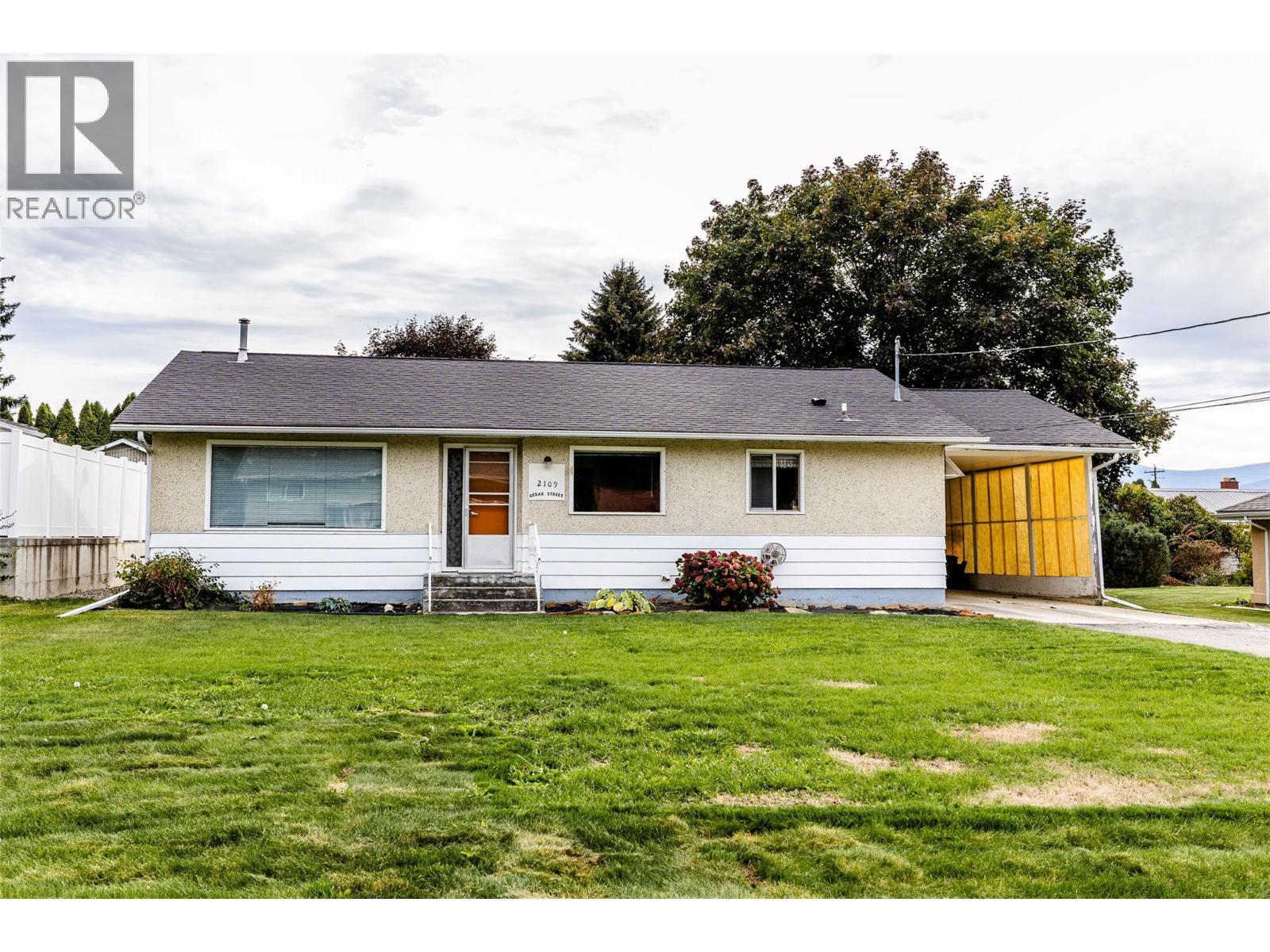 2109 Cedar Street - 24