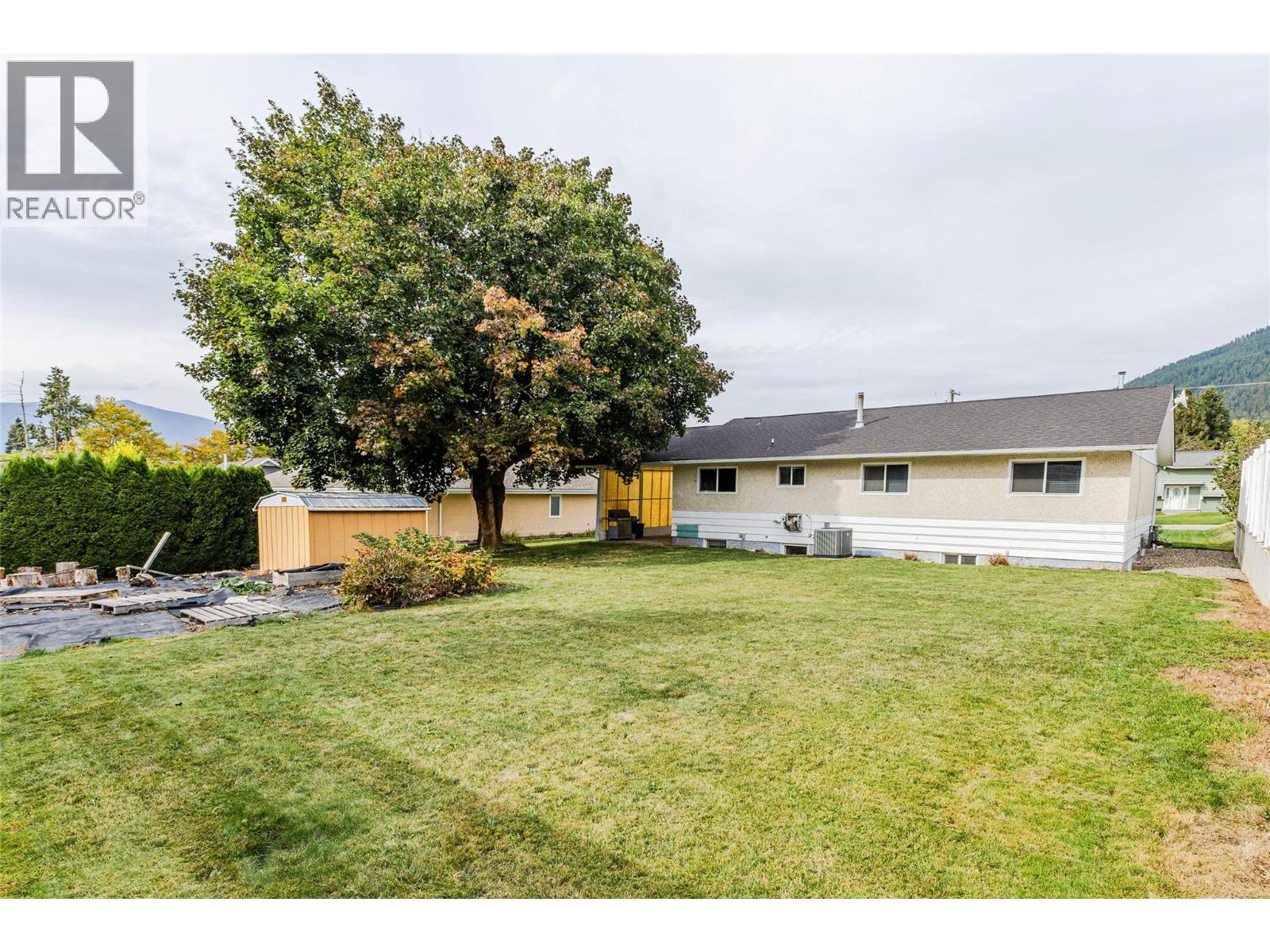 2109 Cedar Street - Image 23