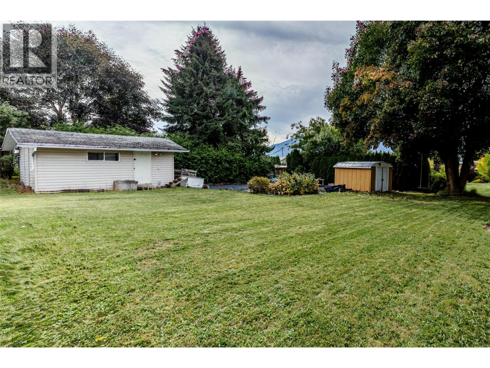 2109 Cedar Street - Image 21