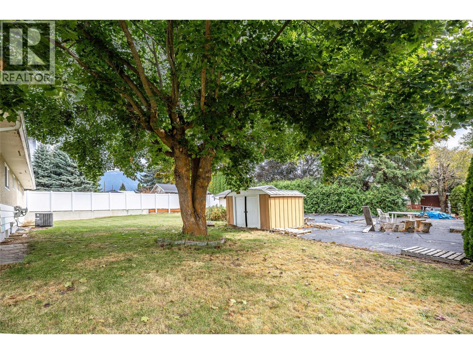 2109 Cedar Street - Image 22
