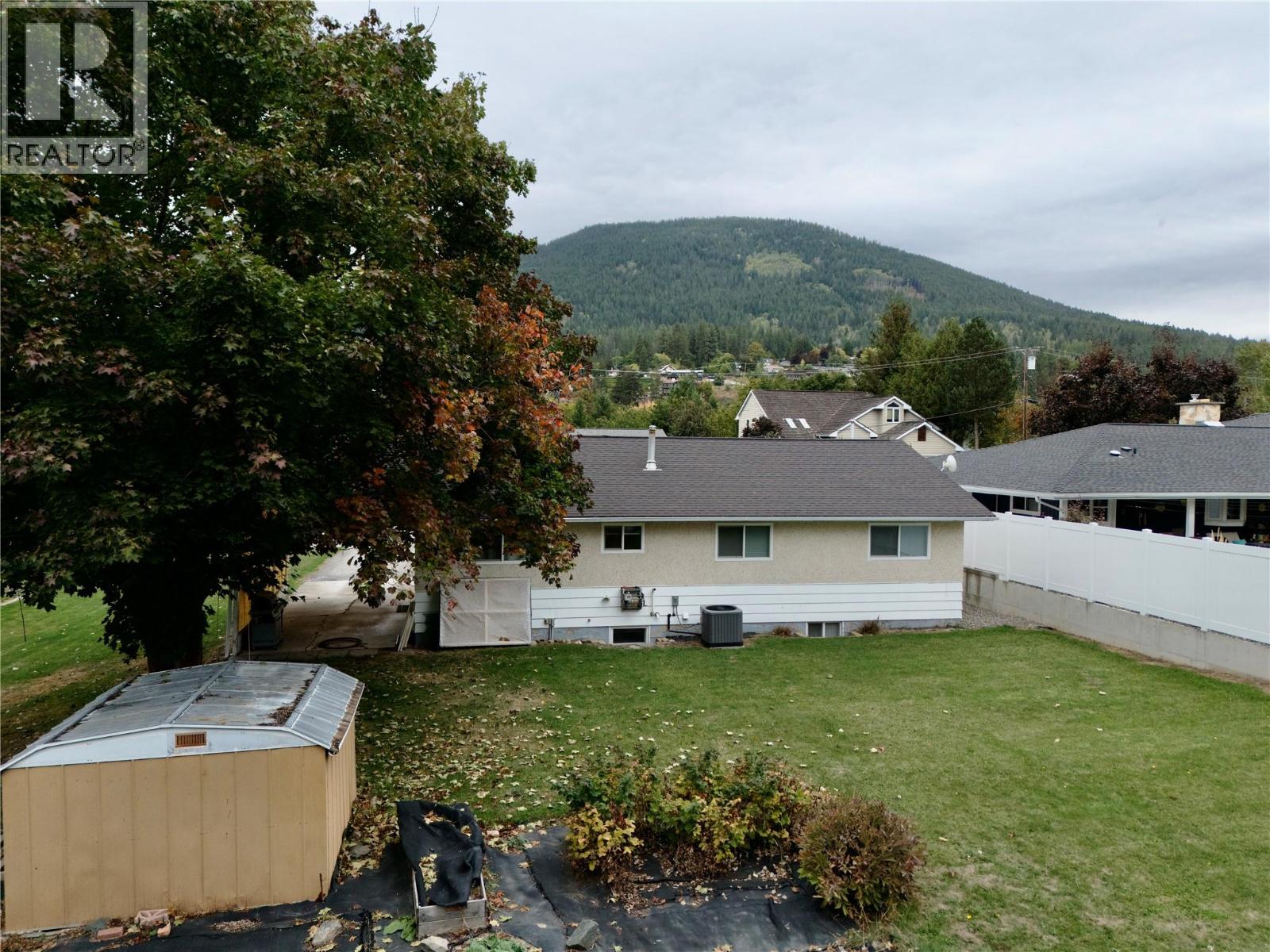2109 Cedar Street - Image 28