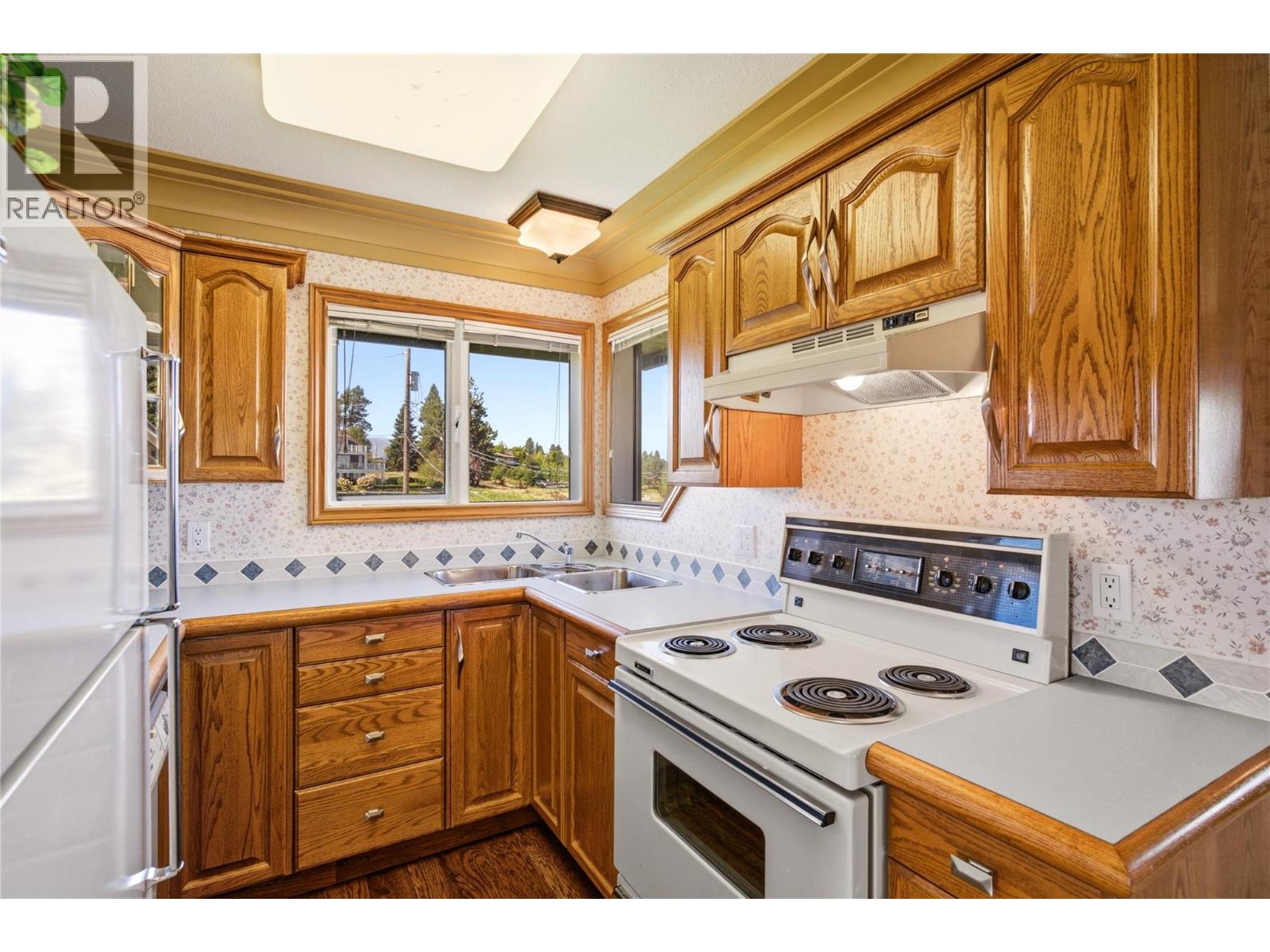 2550 Grantham Road, Kelowna