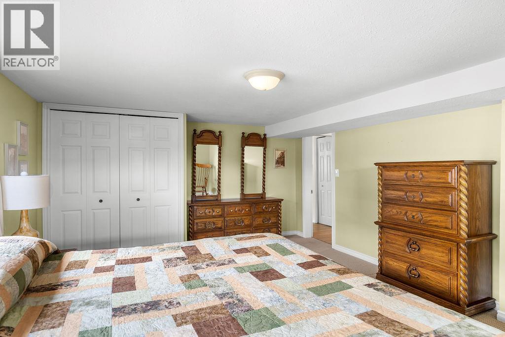 2864 Hilltop Road - Image 50