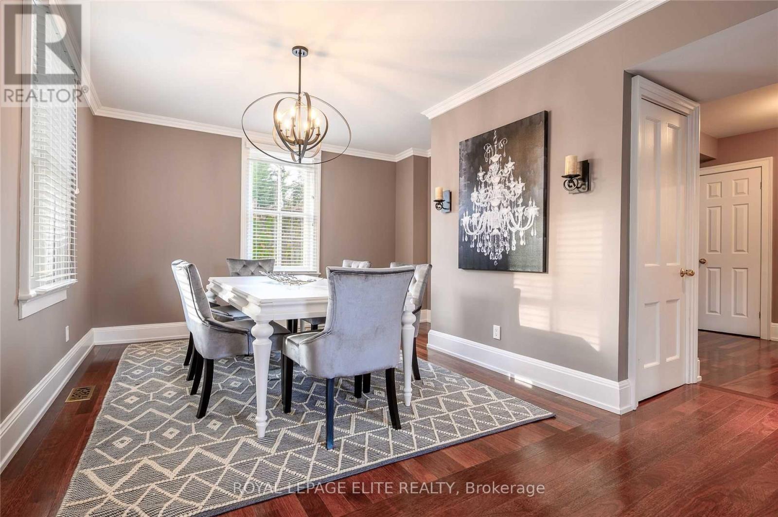 331 TRAFALGAR ROAD, Oakville (OO Old Oakville) — photo 3
