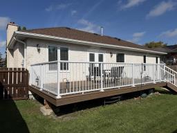 90 Spring Meadow Crescent, Winnipeg, MB R2C4H6 Photo 42