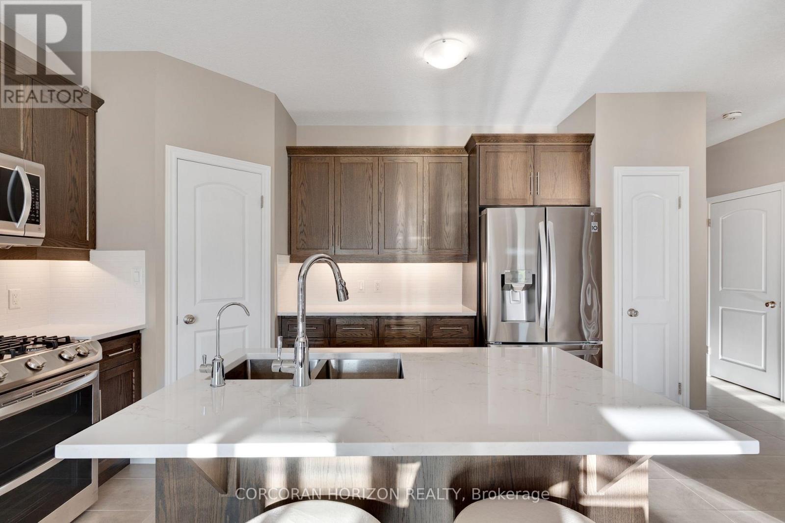 213 LADYSLIPPER DRIVE - Image 19