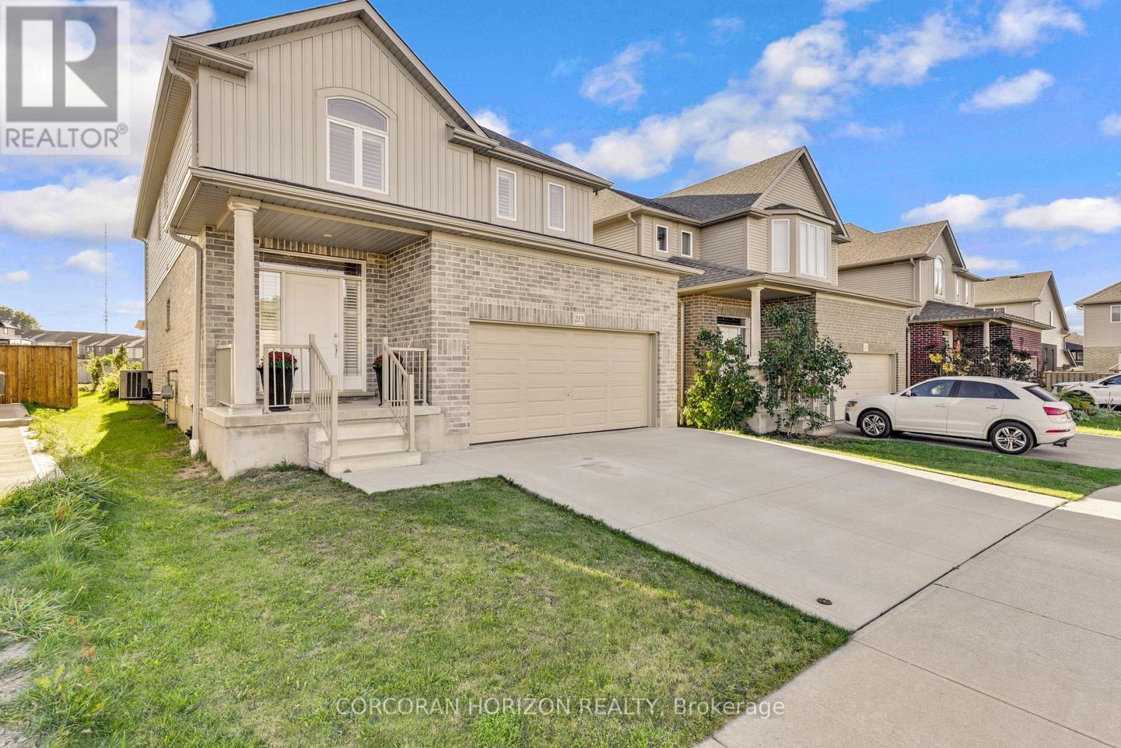213 LADYSLIPPER DRIVE — photo 2