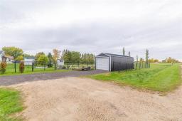 527 Elm Avenue, Beausejour, MB R0E0C0 Photo 45
