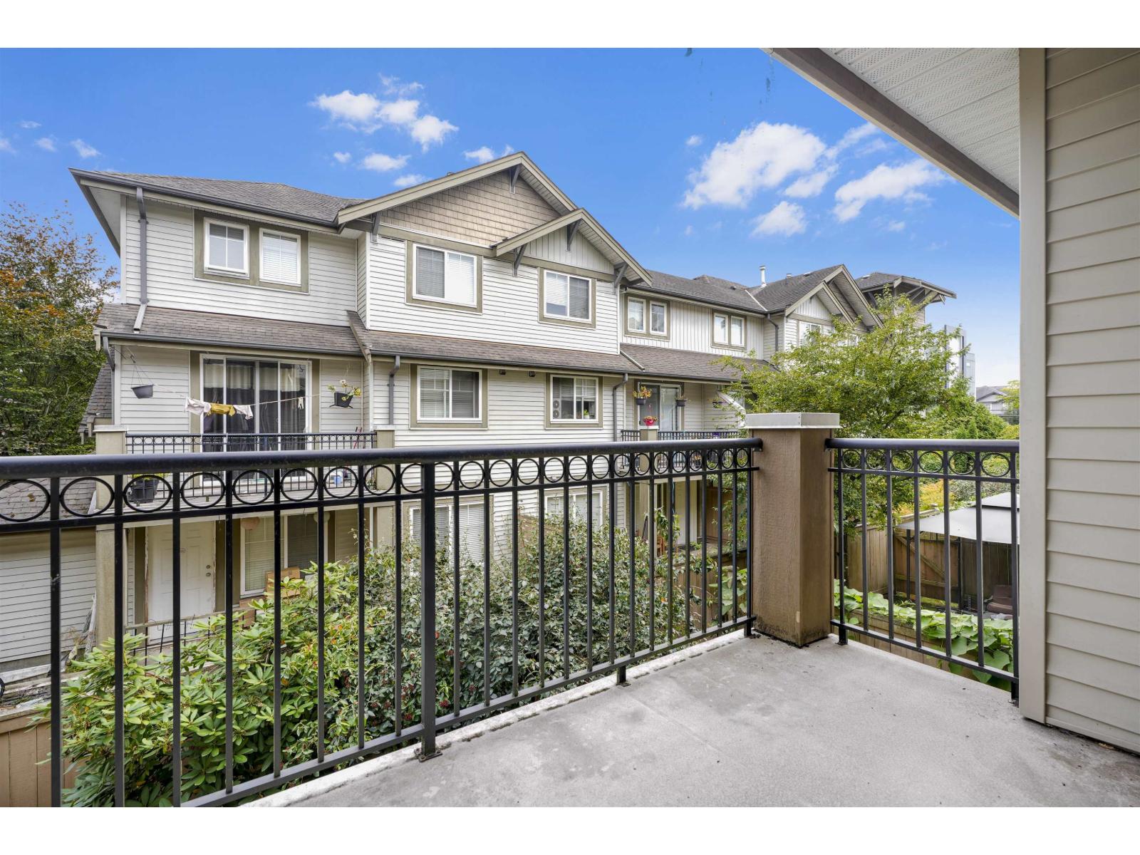 3 Bed, 4 Bath House for Sale in Surrey – 36 14453 72 AVENUE, Surrey – MLS# R3169652 - Image 16