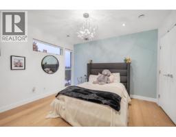 3305 Westmount Road, West Vancouver, BC V7V3G5 Photo 19