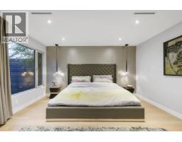 3305 Westmount Road, West Vancouver, BC V7V3G5 Photo 15