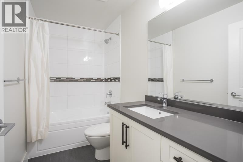Photo of 1451 DAYTON STREET 26