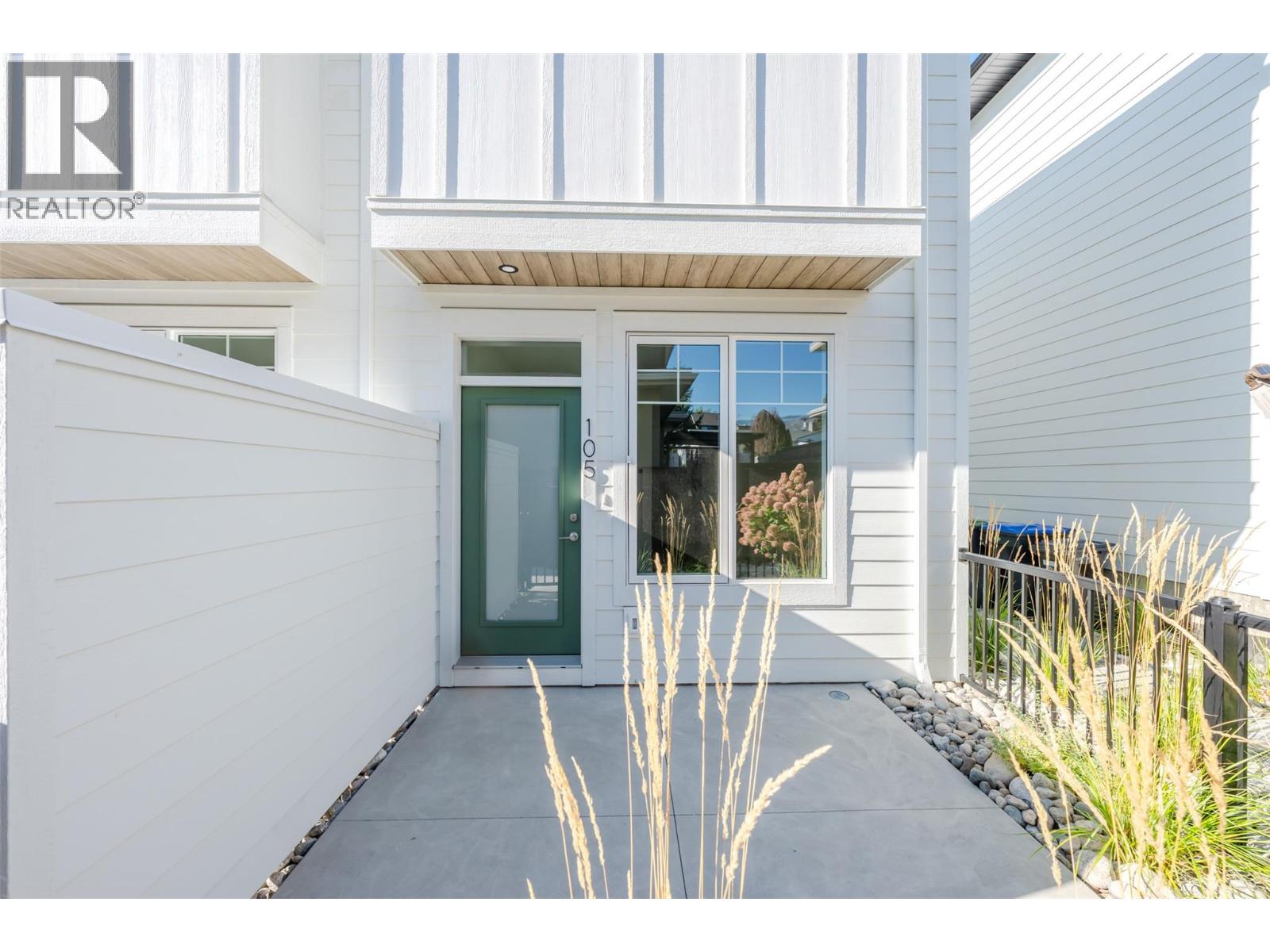#105 795 Ontario Street - 40
