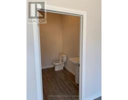 109 - 585 Colborne Street E, Brantford, ON N3S0K4 Photo 6