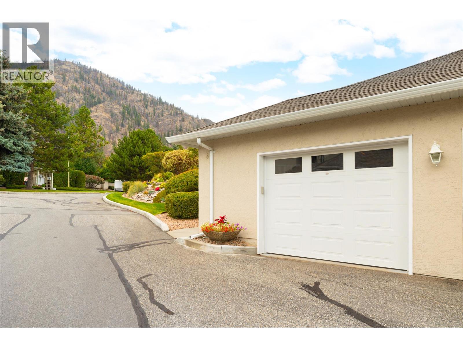 #104 2377 Shannon Woods Drive - Image 25