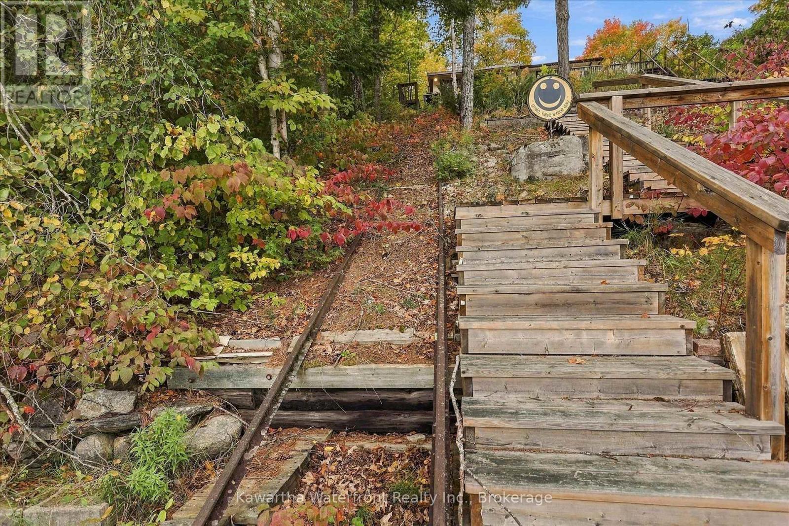 1628 LEWIS ROAD - 41