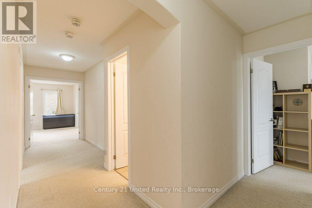 57 VOYAGEUR STREET - 15