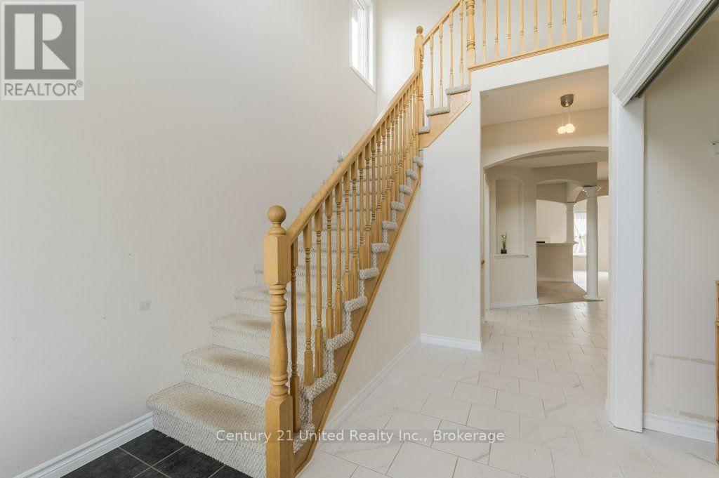 57 VOYAGEUR STREET, Peterborough (Northcrest Ward 5) — photo 9