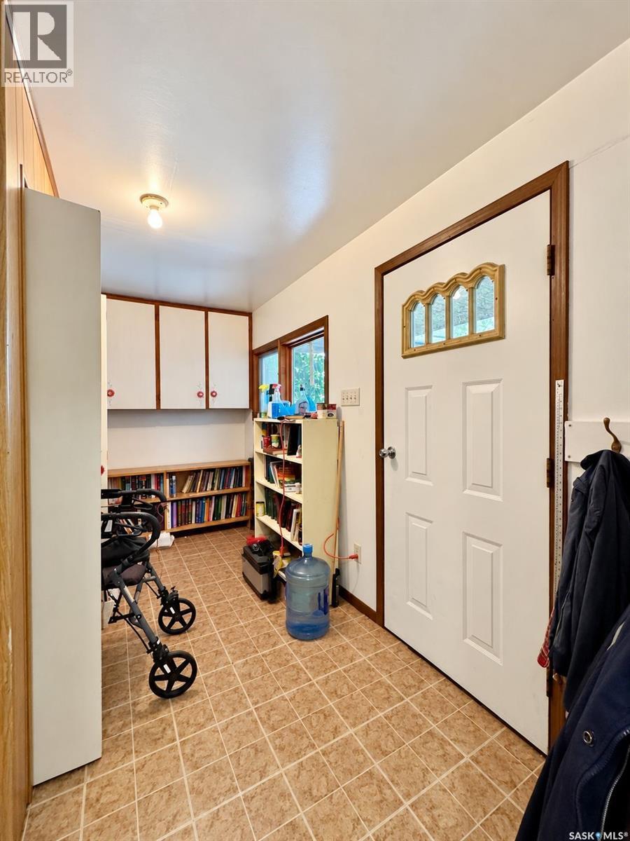 205 Main STREET, Gerald — photo 2