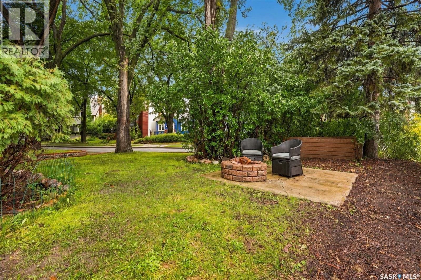 131 Connaught CRESCENT - 3