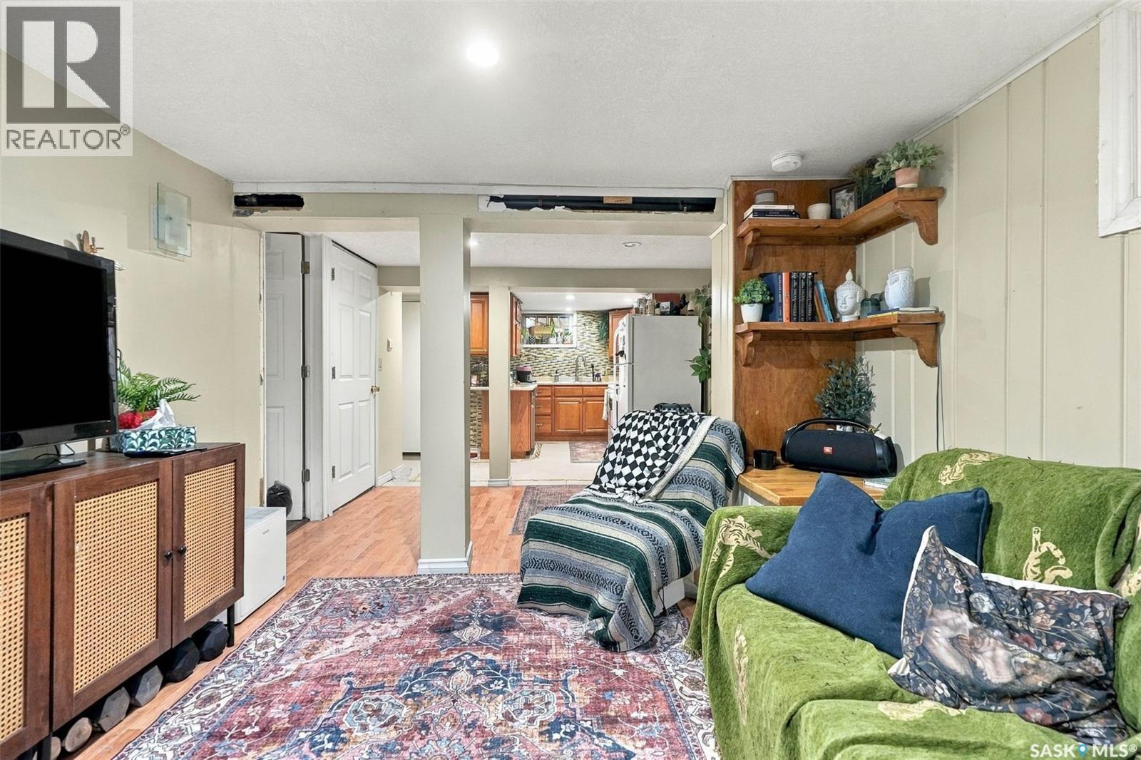 131 Connaught CRESCENT - Image 40