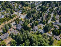 12765 22 Avenue, Surrey, BC V4A2B9 Photo 9