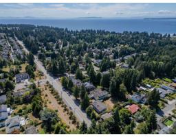 12765 22 Avenue, Surrey, BC V4A2B9 Photo 7