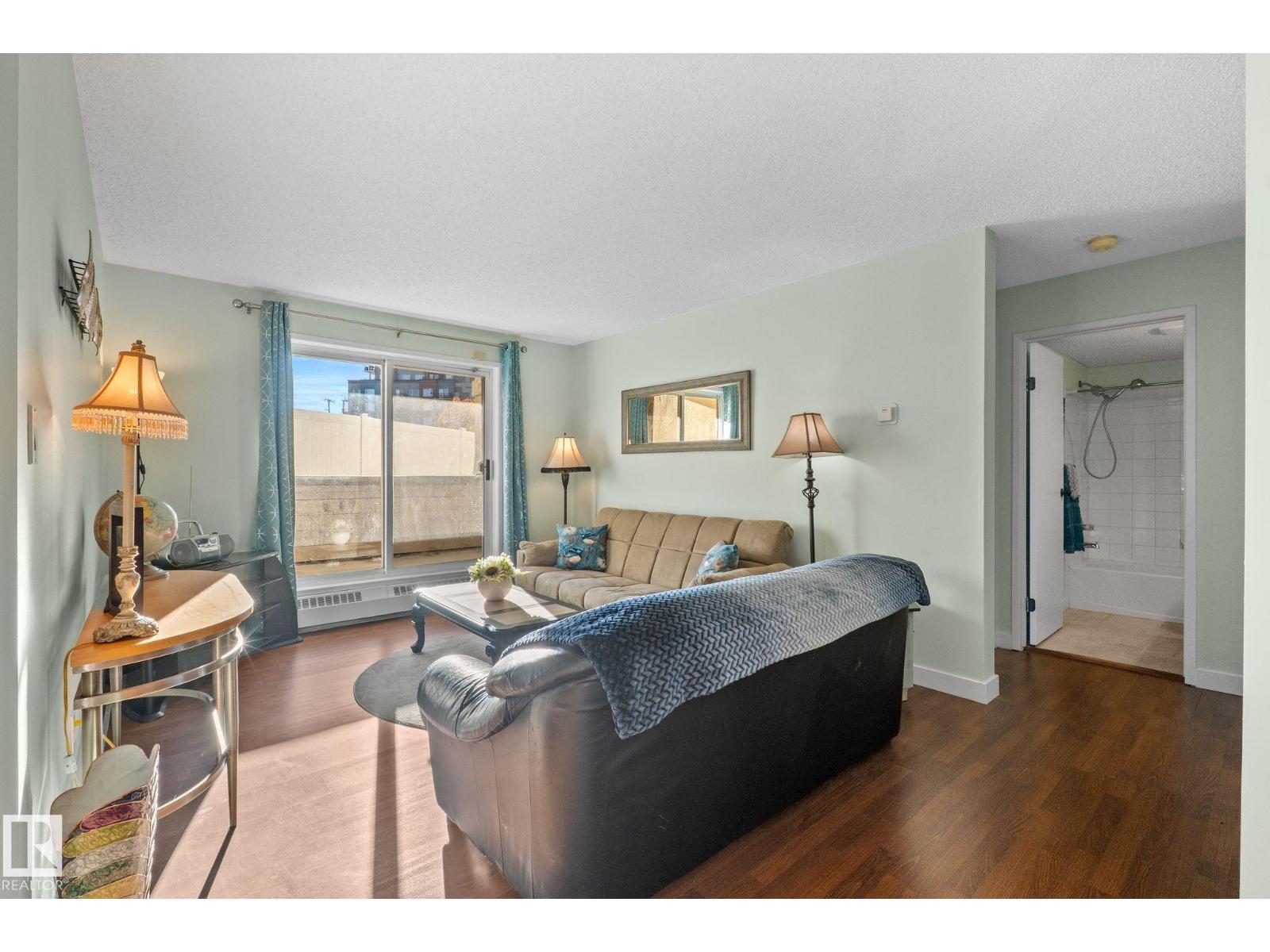#163 10520 120 ST NW - 1