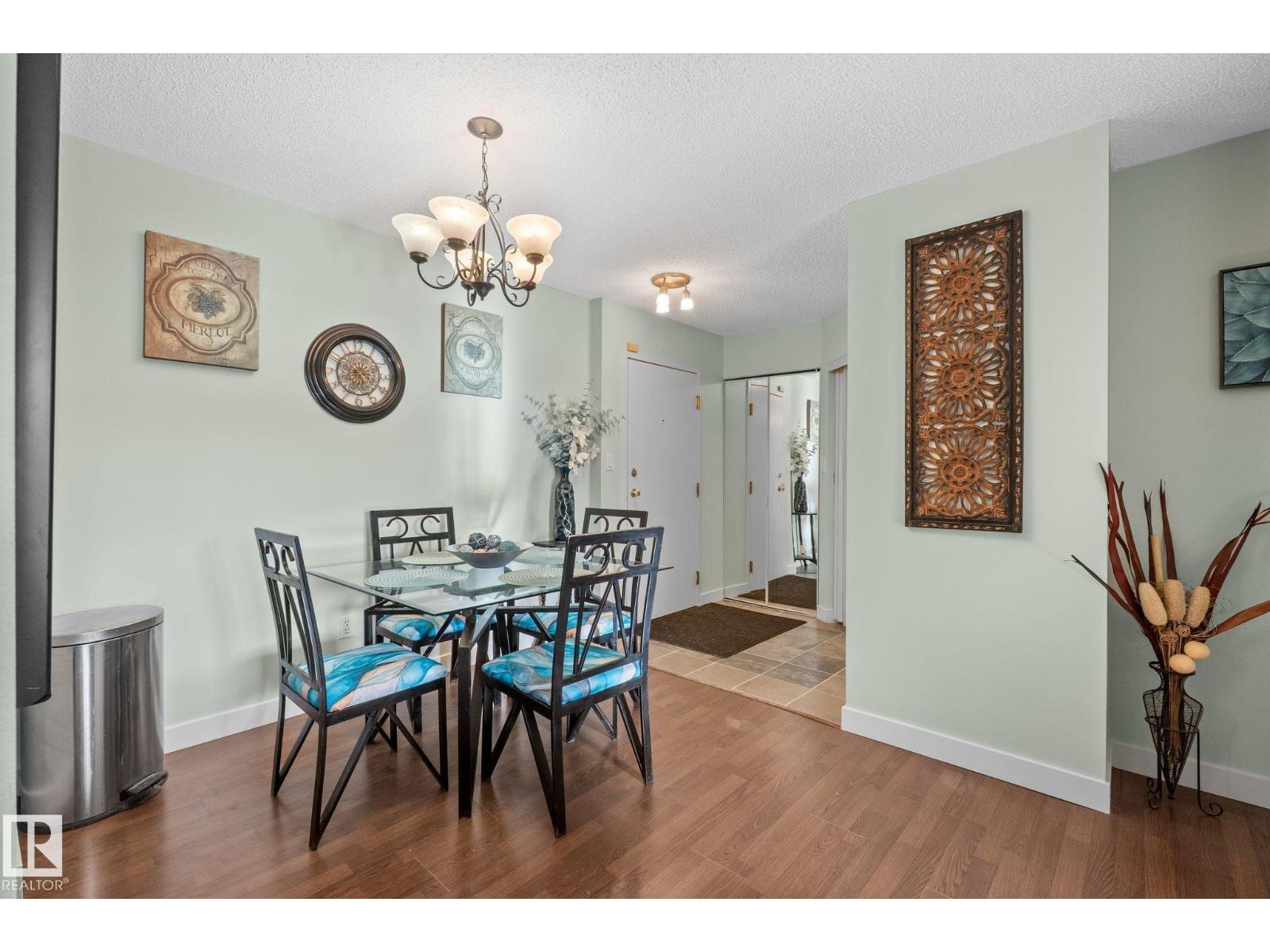 #163 10520 120 ST NW - 10