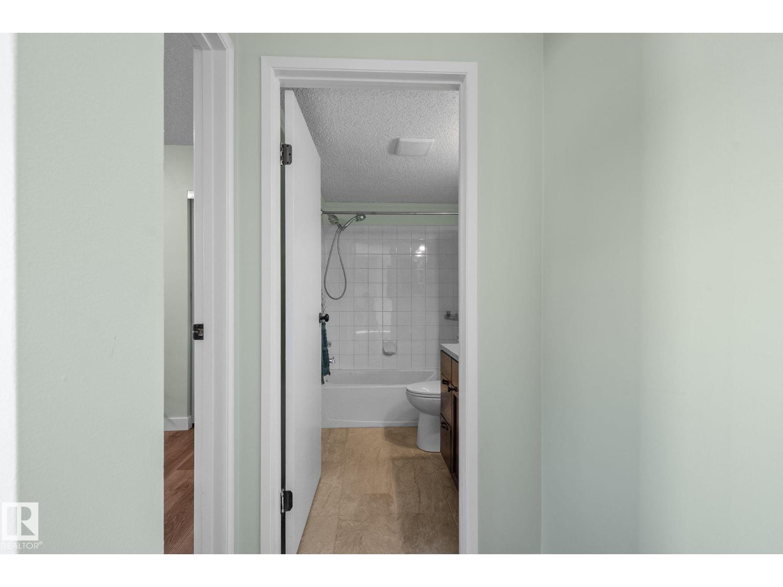 #163 10520 120 ST NW - 17