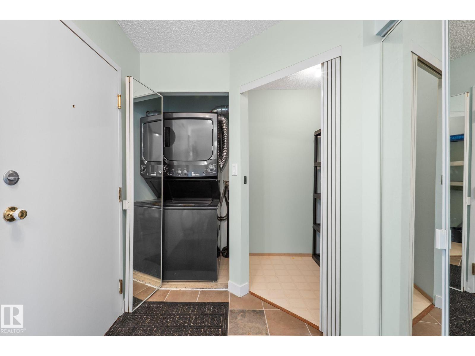 #163 10520 120 ST NW - 3