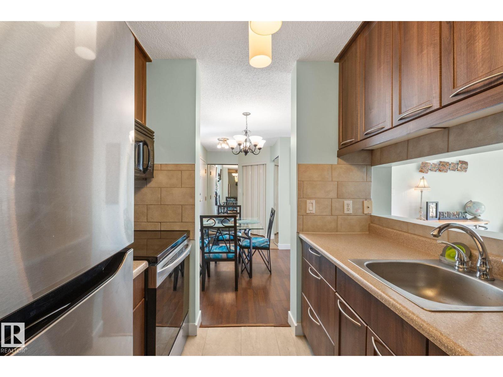 #163 10520 120 ST NW - 9