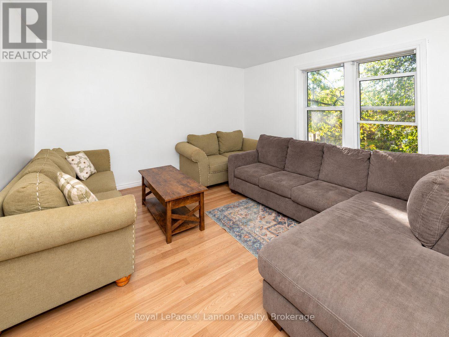 112 NORAH STREET N - 14