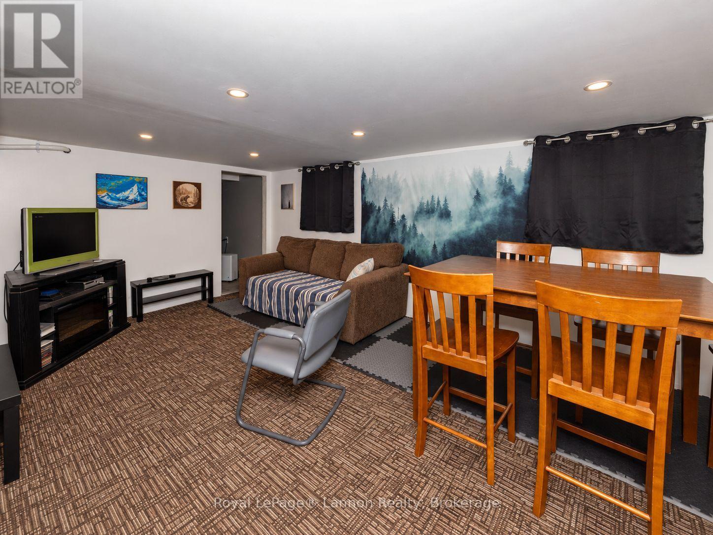 112 NORAH STREET N - 17