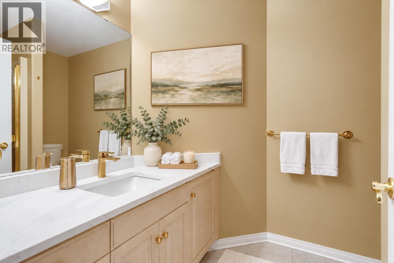 221 4074 Gellatly Road, West Kelowna
