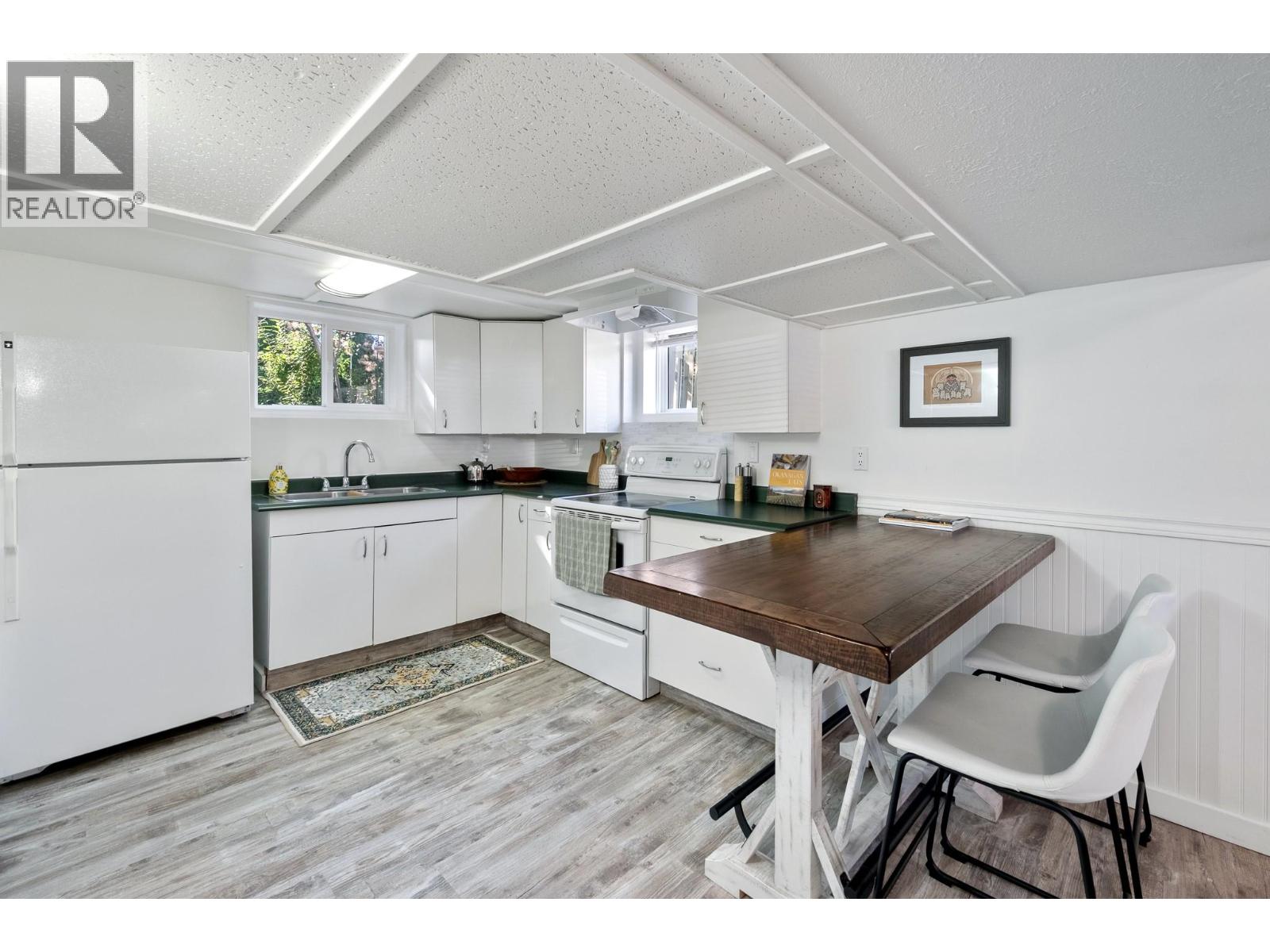 2202 42 Avenue, Vernon