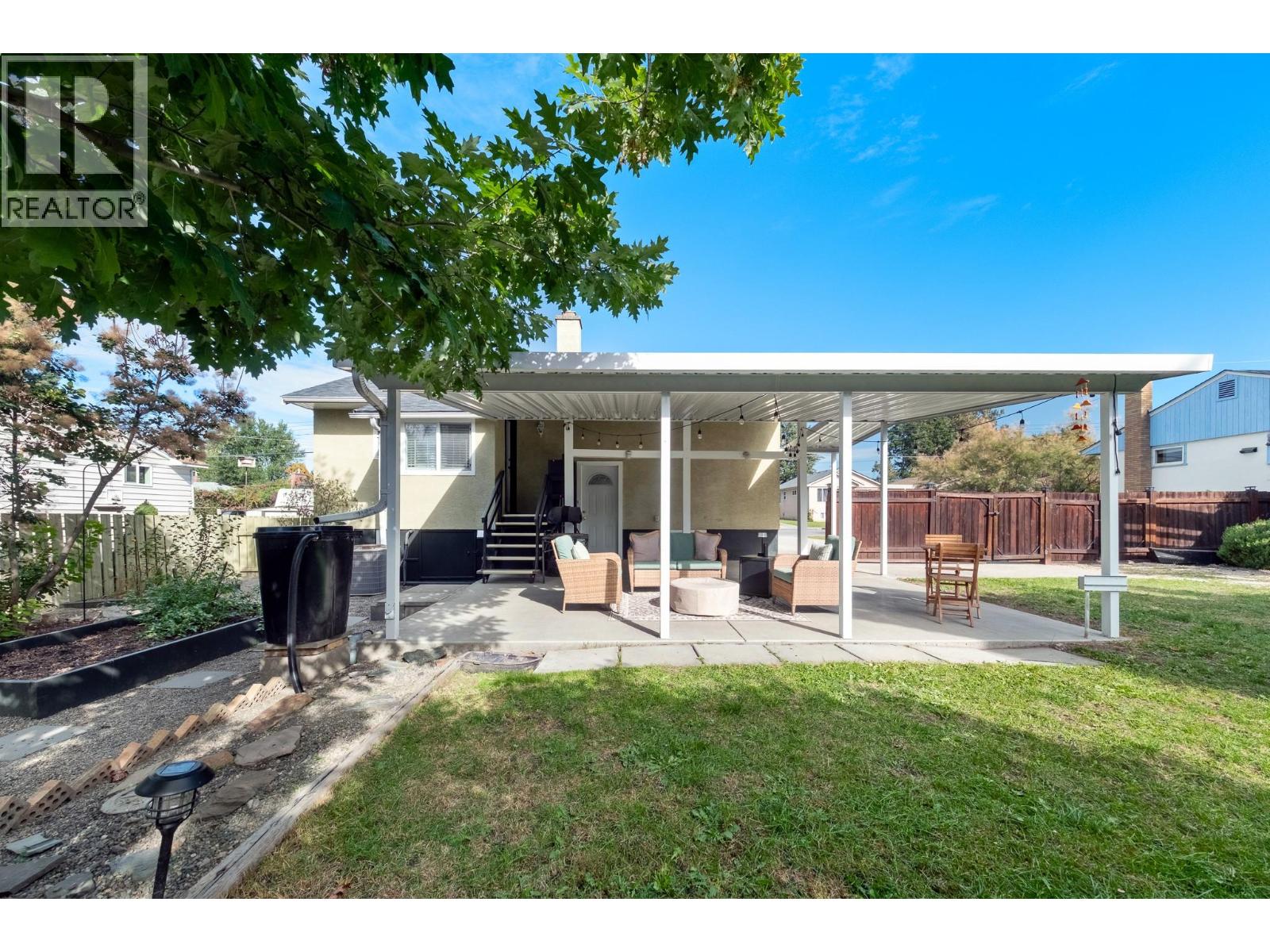 2202 42 Avenue, Vernon