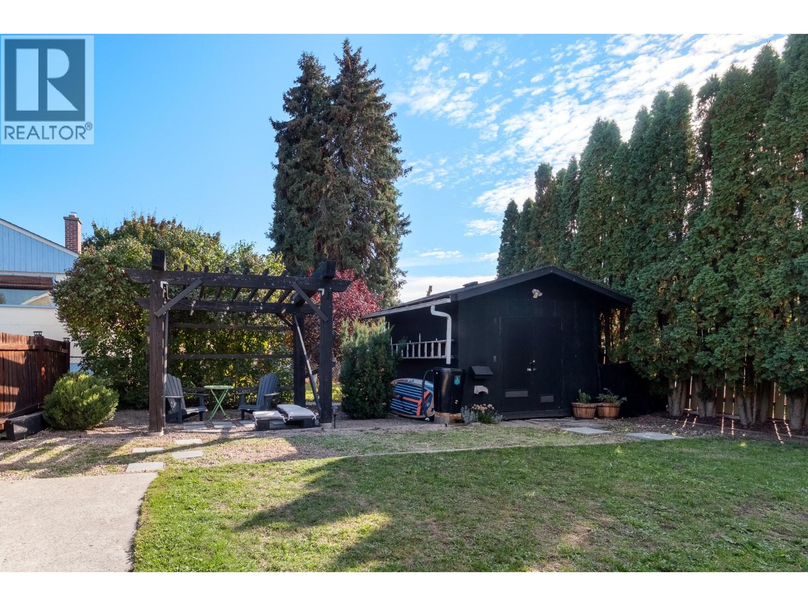 2202 42 Avenue, Vernon
